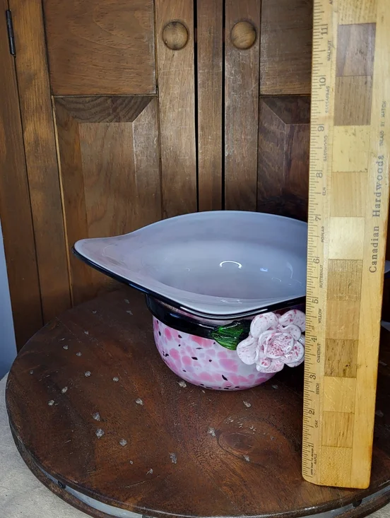 Glass Hat Bowl - Picture 10 of 14